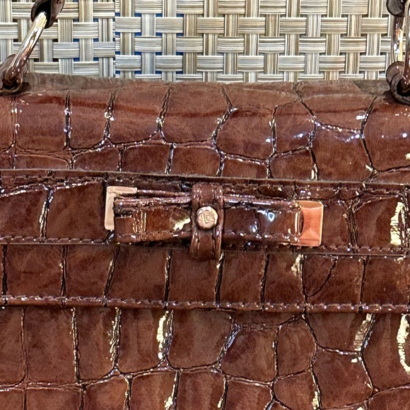 🌟HP🌟VTG 1990s Faux Brown Croco Vinyl Satchel Style Handbag by Liz Claiborne - Picture 3 of 14
